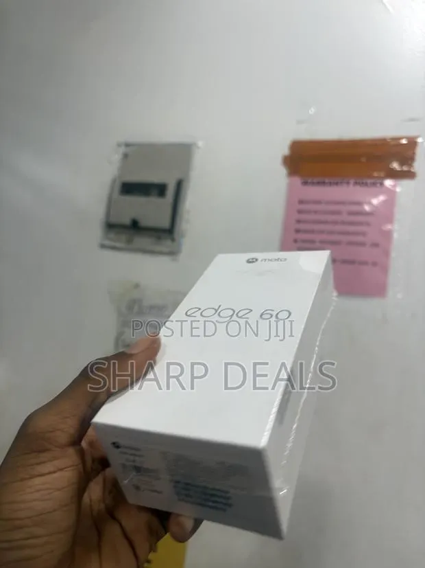 New Motorola Edge 60 256 GB Black · Photo 1