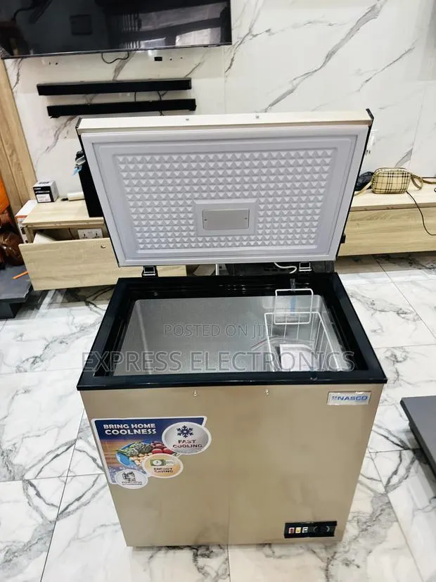 15 Chest Gold Nasco · Photo 1