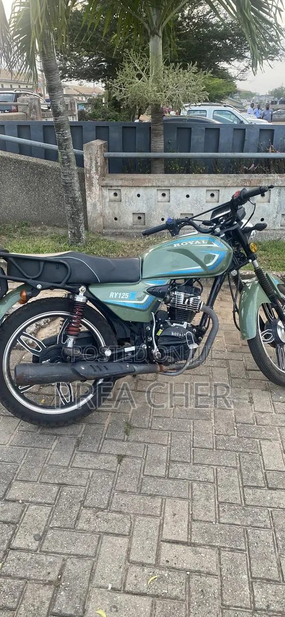 Royal RY125 2026 Green · Photo 1