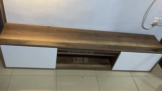TV Console 60 Inches White · Photo 1
