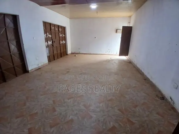 Shop at Agbogba for Rent · Photo 1