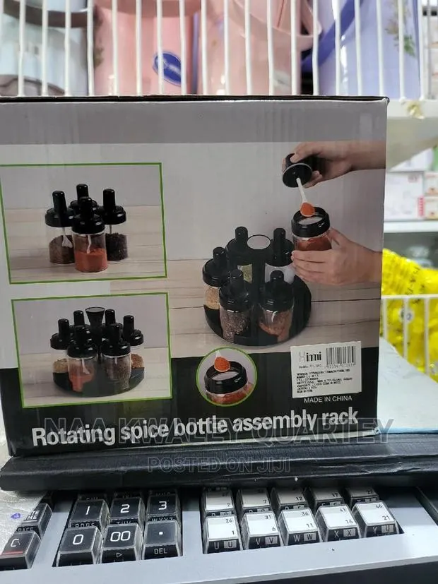 6pcs Rotating Spice Rack · Photo 1