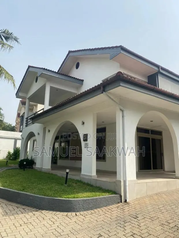 4bdrm House in Cantoment, Cantonments for rent · Photo 1