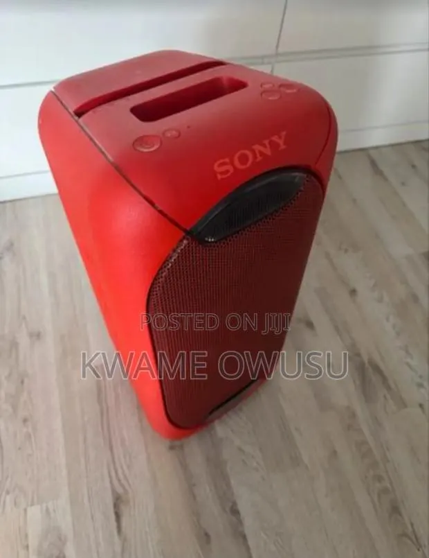 Sony GTK-Xb60 Bluetooth Player · Photo 1