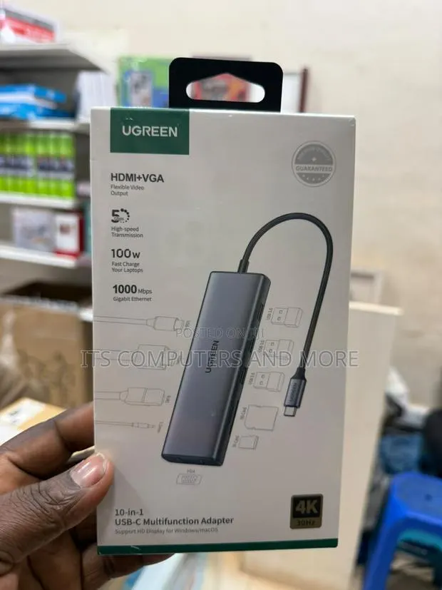 UGREEN 10-in-1 USB-C Hub · Photo 2