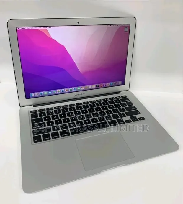 Laptop Apple MacBook Air 8GB Intel Core i5 SSD 128GB · Photo 1