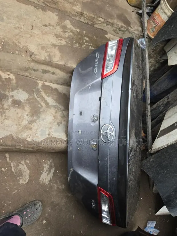 Camry Spider 2014 Trunk · Photo 1
