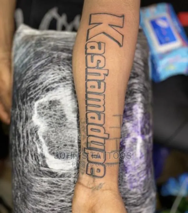 Tattoo Artist · Photo 1