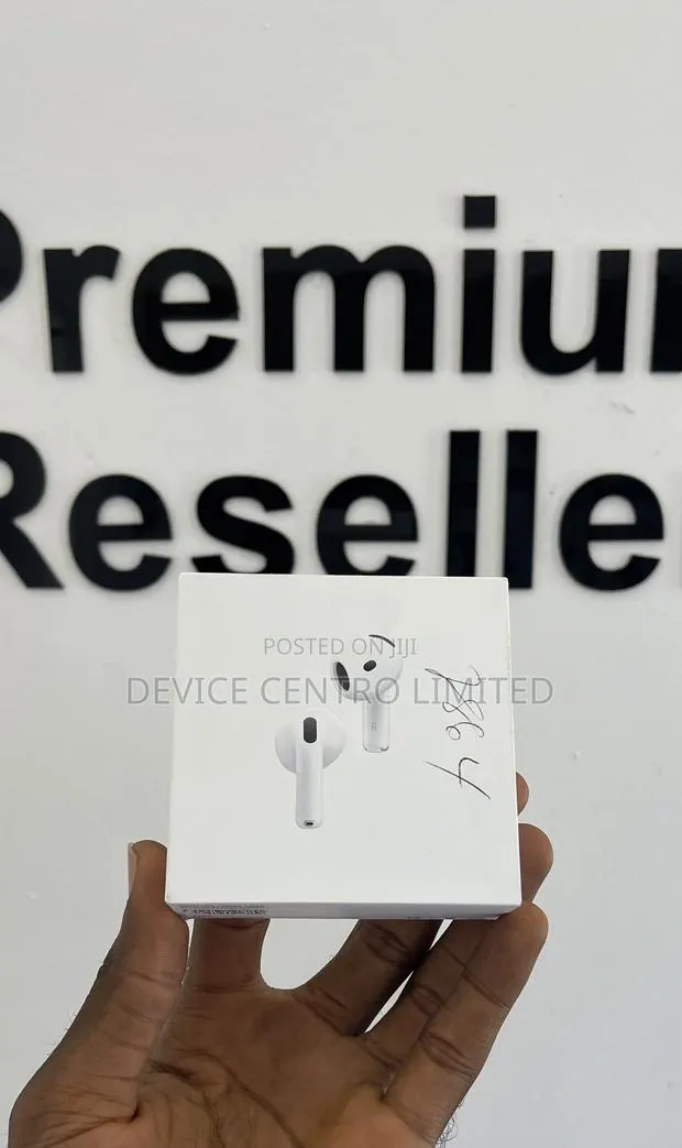 Airpods 4 With Active Noise Cancellation · Photo 1