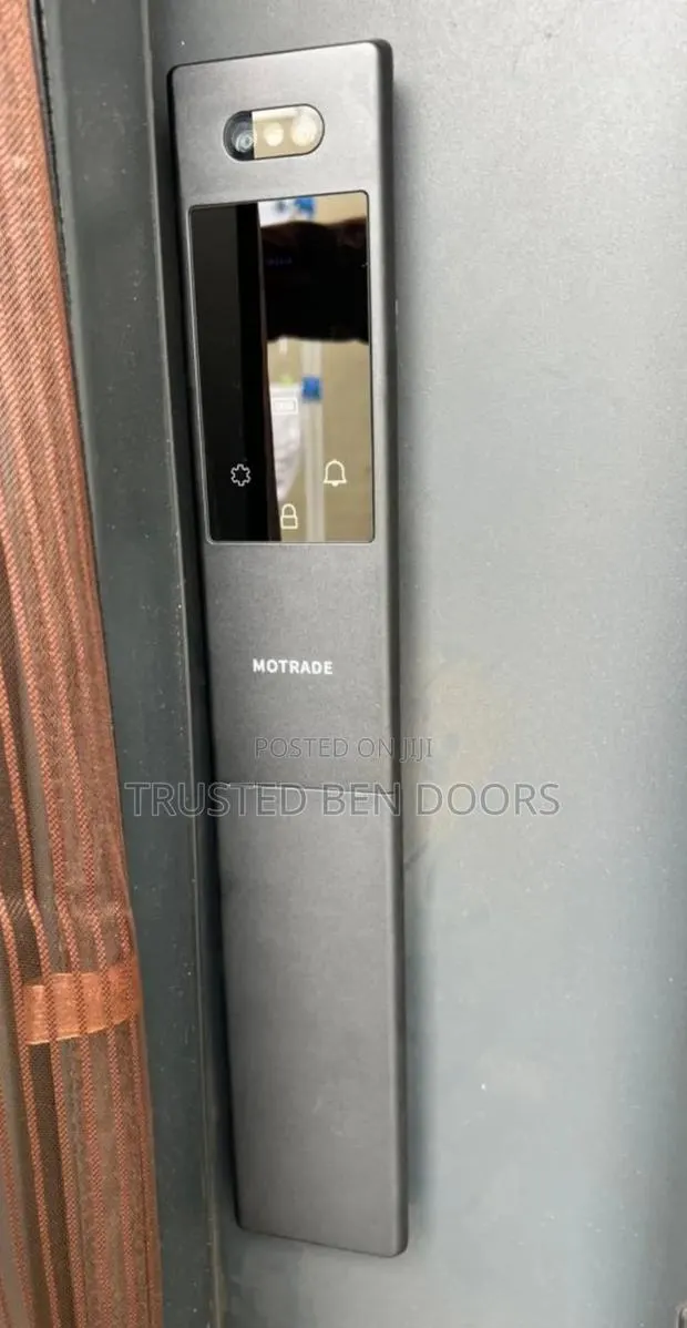 Tuya Wifi App Biometric Smart Lock for Heavy Duty Doors (Face Id) · Photo 1