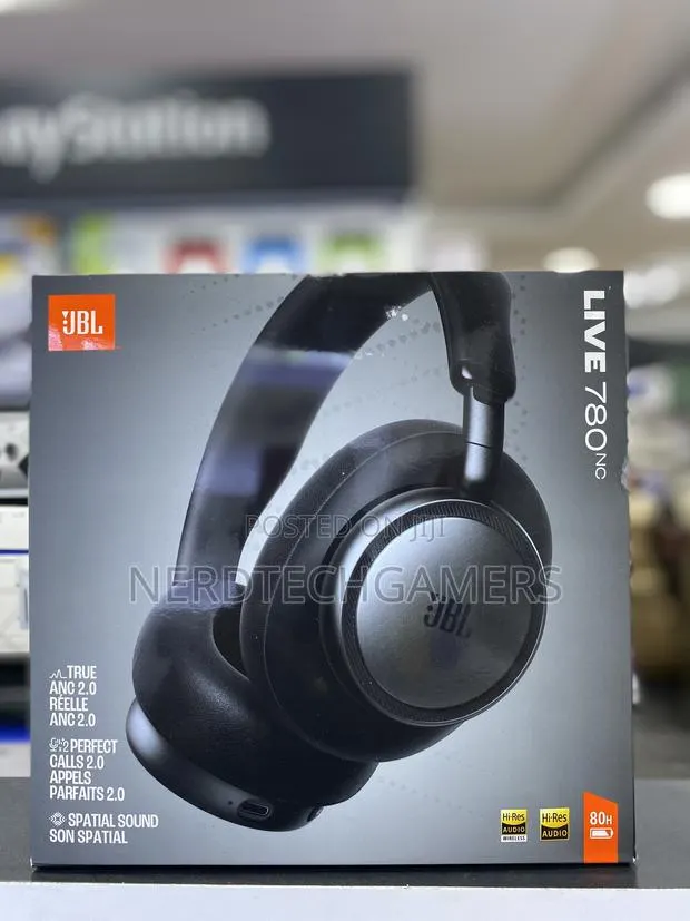 JBL Live 780nc · Photo 1