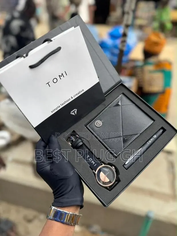 Tomi Simple and Fashion Watch · Photo 1