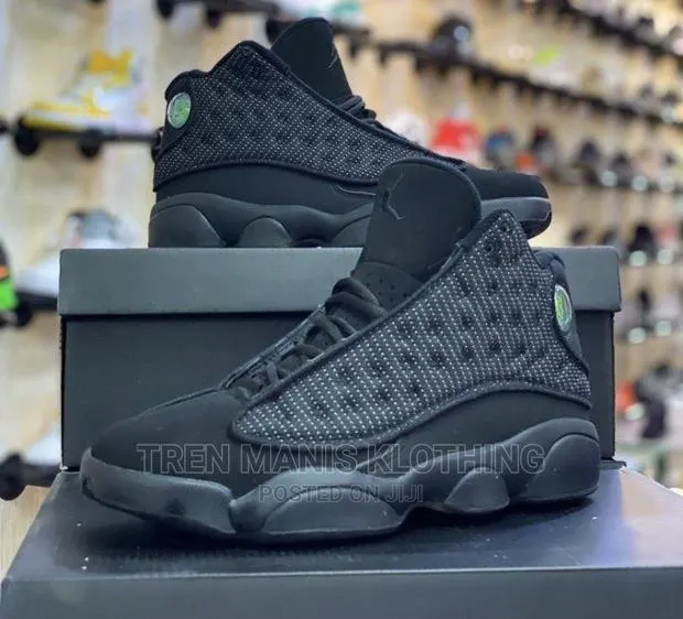 Air Jordan 13 Black · Photo 1