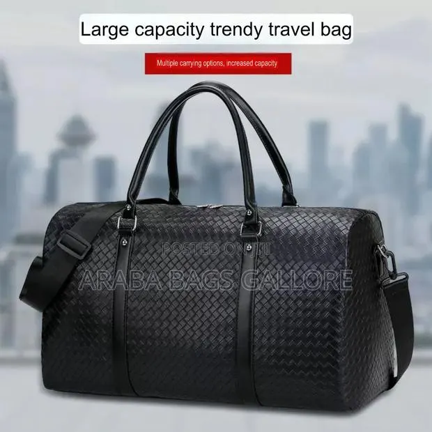 Quality Leather Traveling Bag · Photo 1