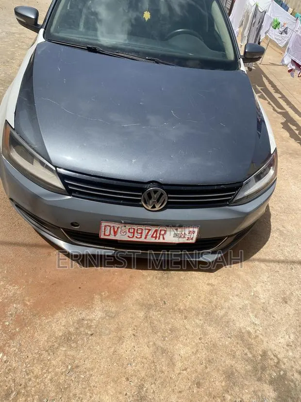 Volkswagen Jetta SE 2011 · Photo 1