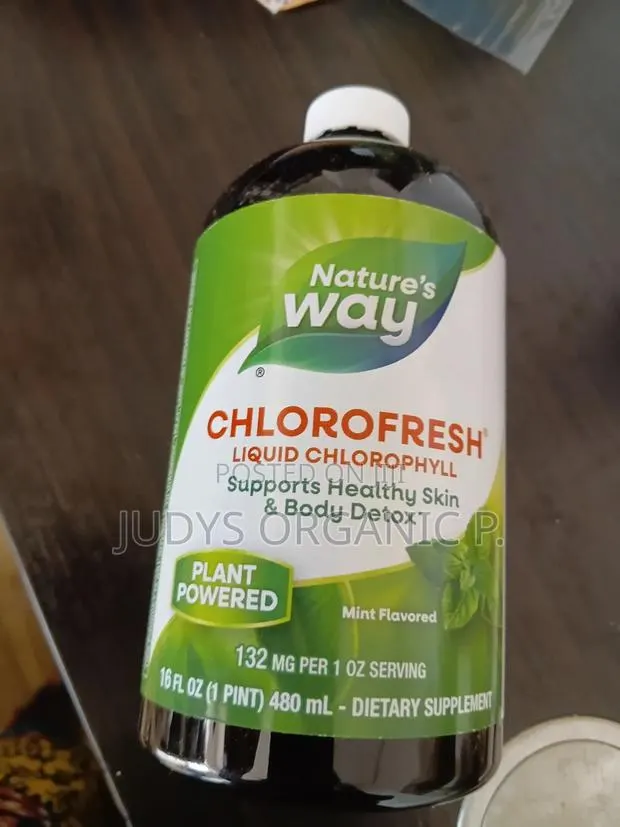 Liquid Chlorophyll · Photo 1