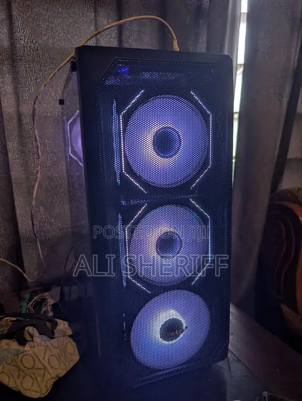 New Desktop Computer Gigabyte 16GB AMD Ryzen 5 SSD 1T · Photo 1