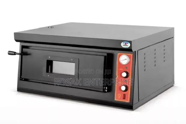 Brand New Pizza Oven · Photo 1