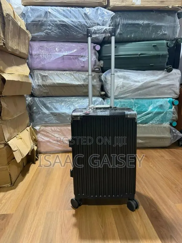 20" Anti-Theft Luxurious Zipless Anticrake Luggage · Photo 1