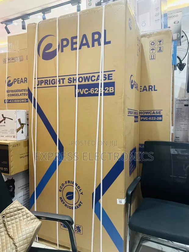 Vertical Stand Display Fridge PVC-622 · Photo 1