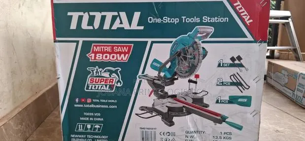 Total 1800w Mitre Saw Ts · Photo 1