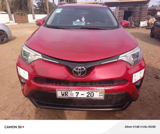 Toyota RAV4 LE AWD (2.5L 4cyl 6A) 2017 Red
