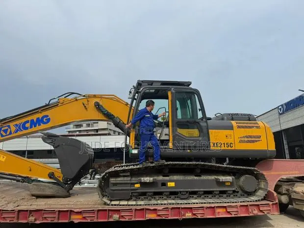 XCMG Excavator · Photo 1
