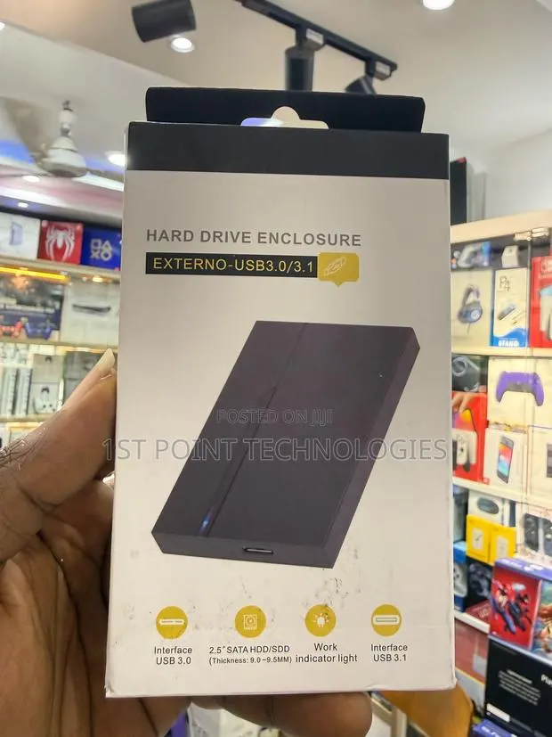 External HDD Enclosure - Type C · Photo 1
