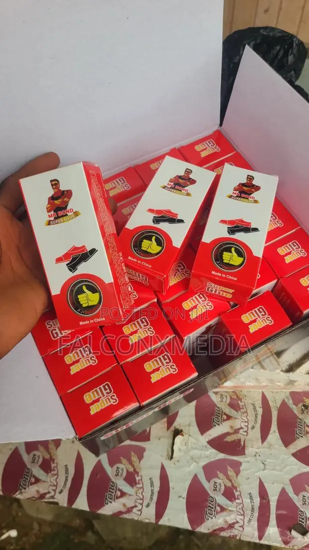 Mr. Bond Super Glue · Photo 1
