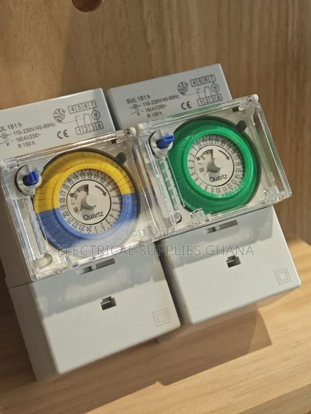 24 Hour Mechanical Time Switch DIN Rail 16A 230V · Photo 1