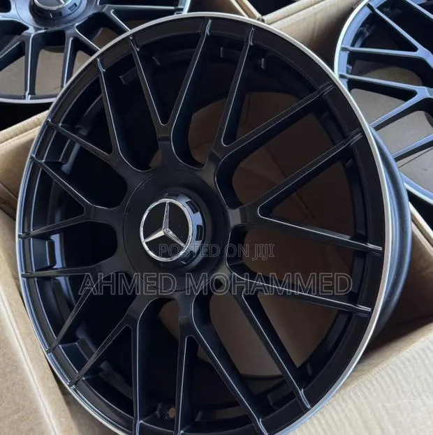 Mercedes-Benz Rim 18 (All Black) · Photo 1
