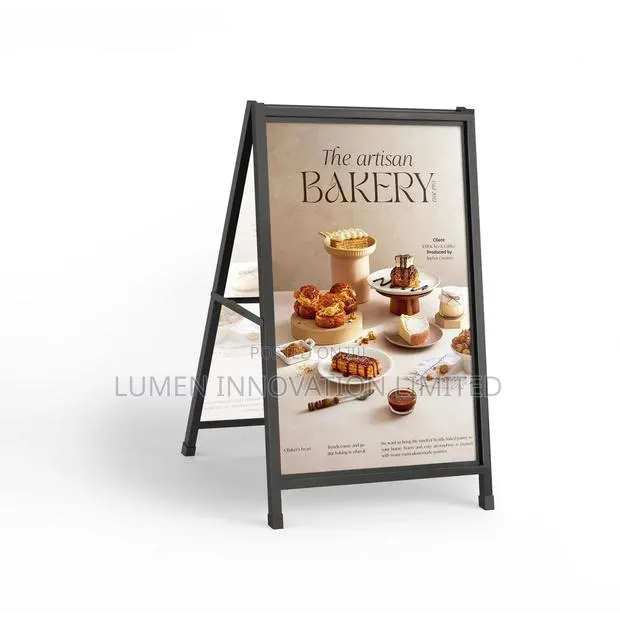 A Shape Display Stand · Photo 1