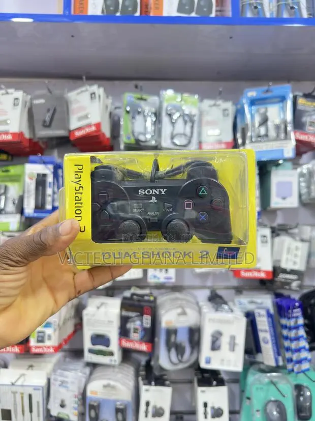 Playstation 2 Controller · Photo 1