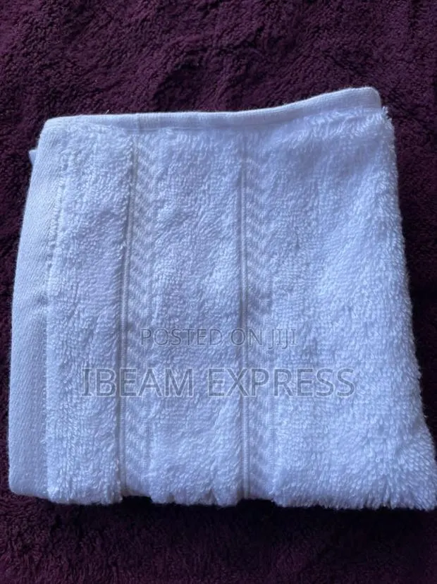 Towels and Embroidery Print for All Occasions · Photo 1