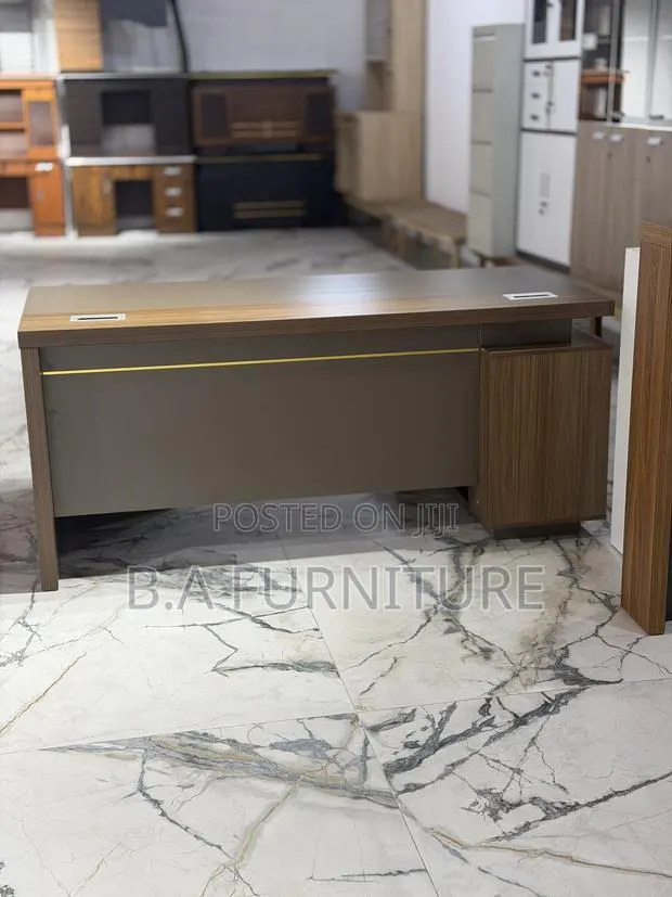 Office Desk (L Shape)— 1.6 Meters · Photo 1