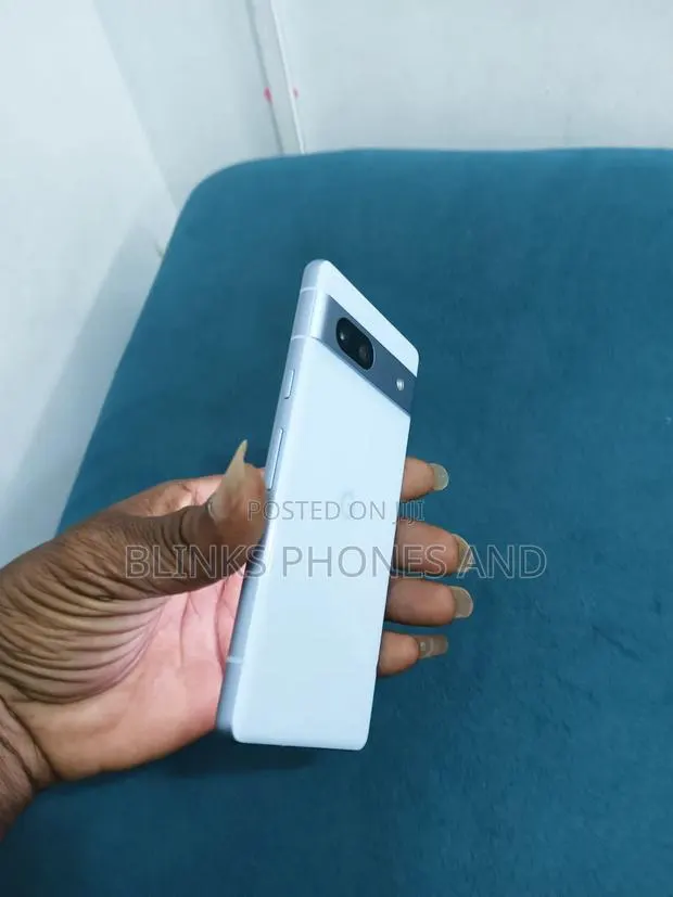Google Pixel 7a 128 GB Blue · Photo 1