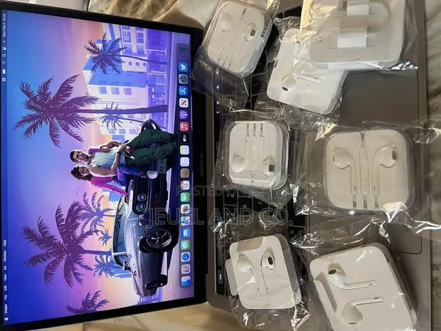 Original Apple Earpods (Earpiece) · Photo 1