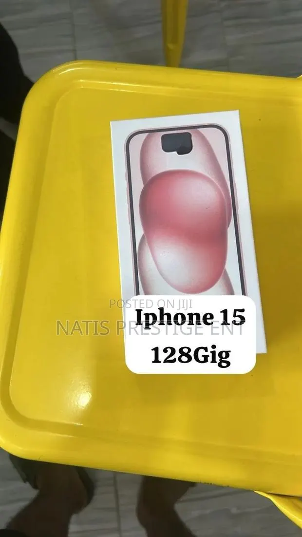 New Apple iPhone 15 128 GB · Photo 1