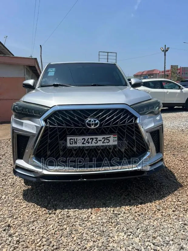 Toyota 4-Runner Limited 2020 Silver