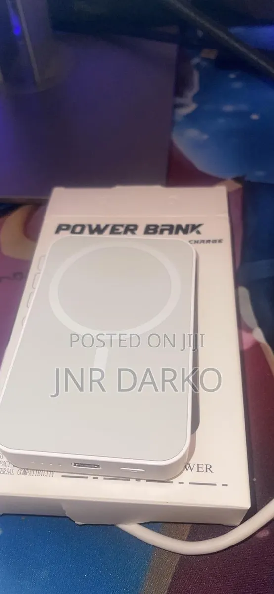 Powerful Power Bank · Photo 1