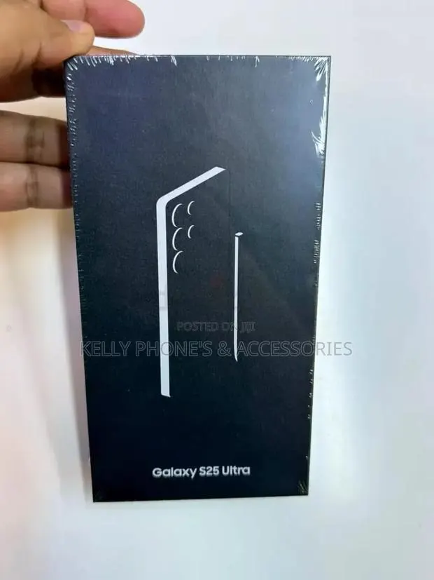 New Samsung Galaxy S25 Ultra 1 TB Black · Photo 1