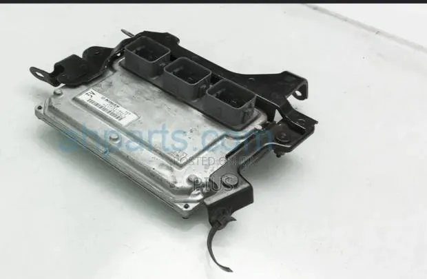 Honda Civic 2013 Ecu · Photo 1