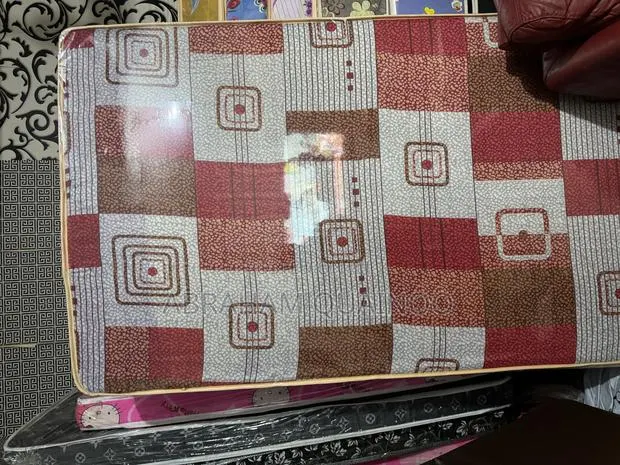 6inches One and Half Mattress for Sale · Photo 1