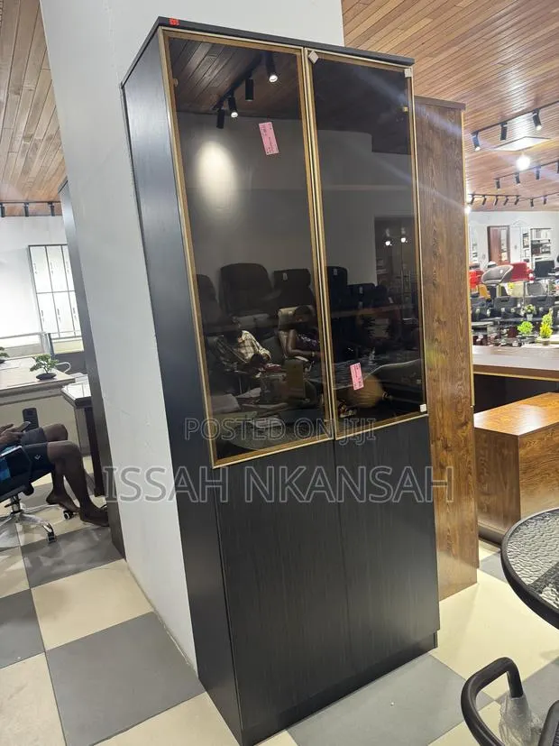 Office Cabinet · Photo 5