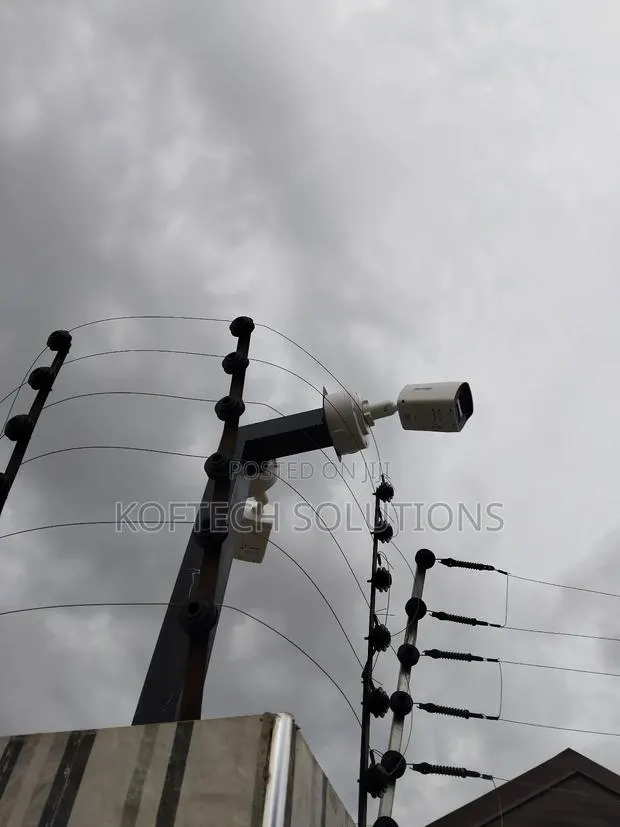 Professional CCTV Technician · Photo 1