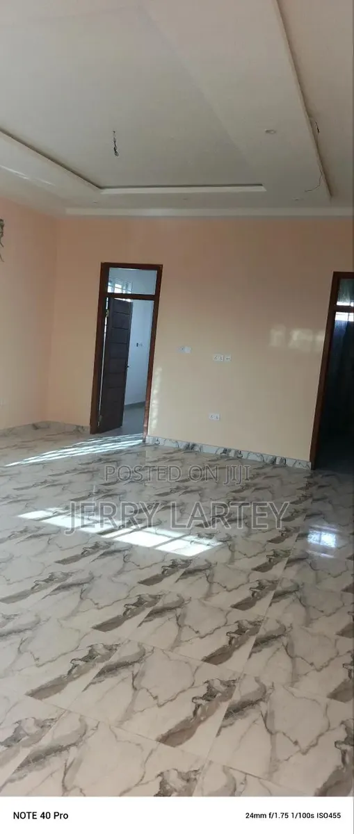 2bdrm Apartment in Dansoman Exhibition for rent · Photo 1