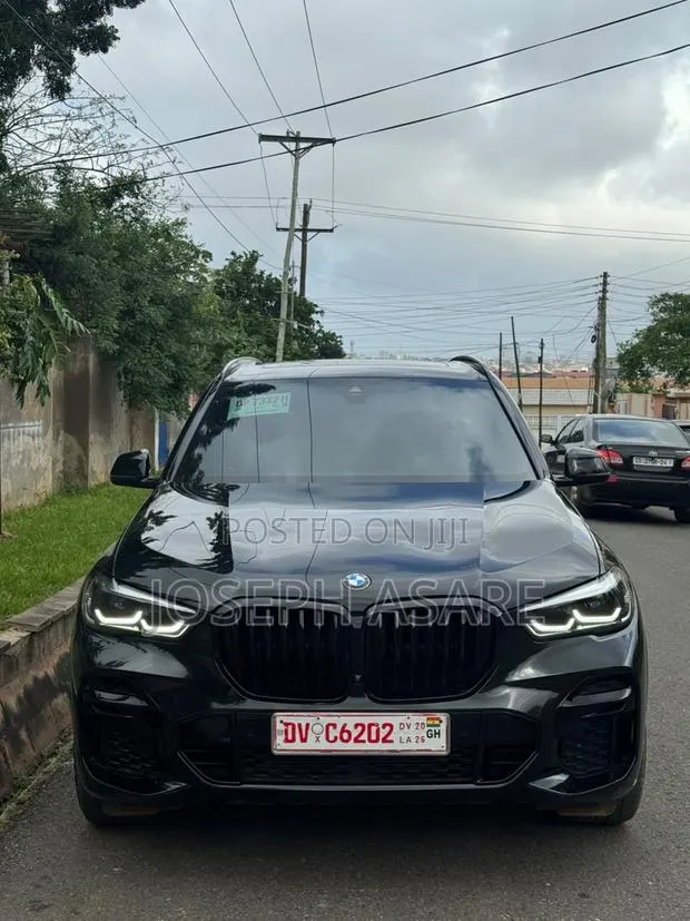 BMW X5 xDrive40i 2023 · Photo 1