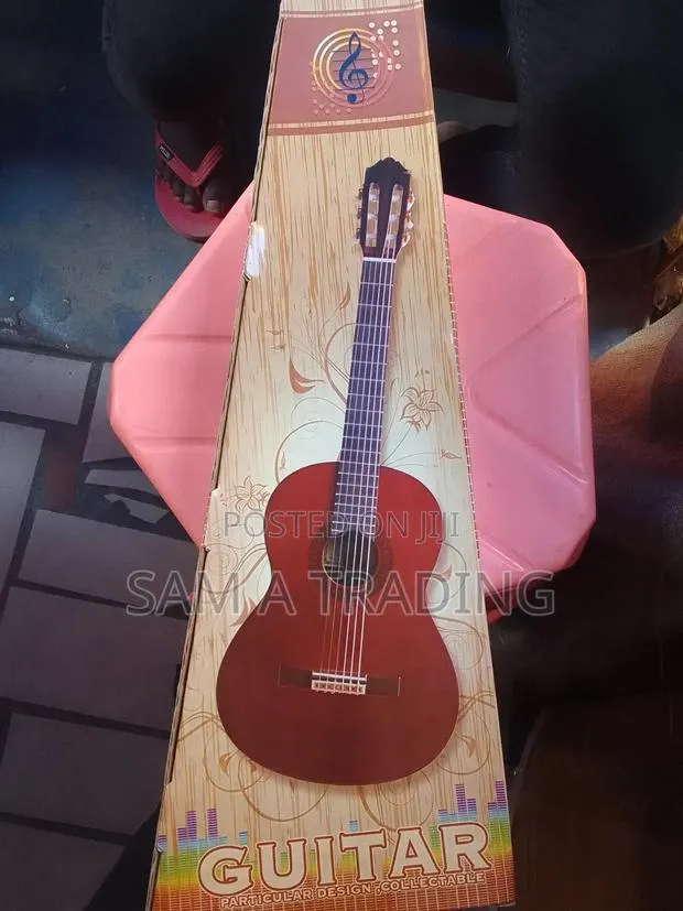 Classical Guitar for Kids · Photo 1