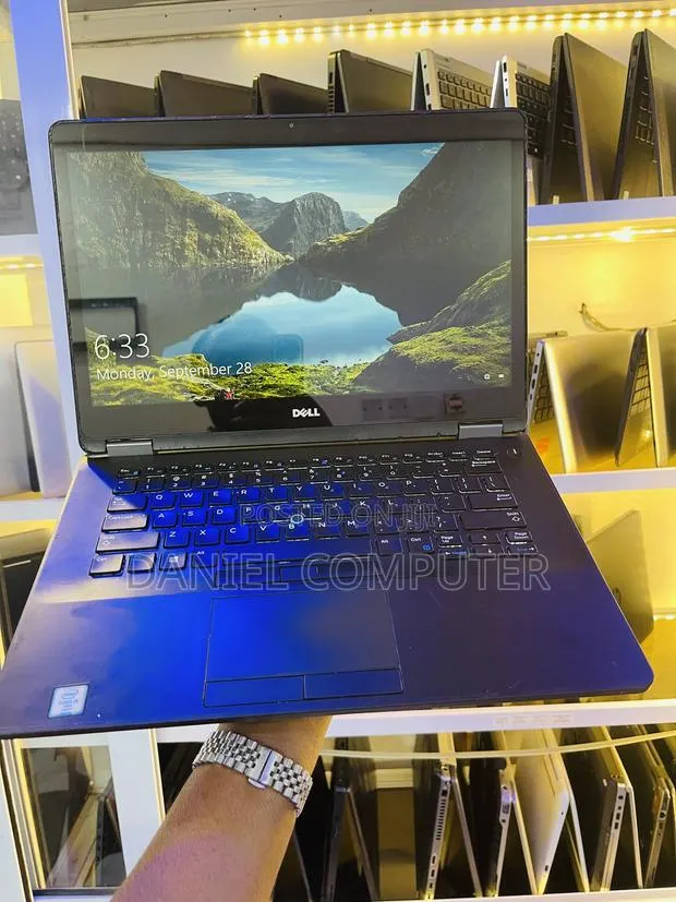 Laptop Dell Latitude 14 E7470 8GB Intel Core i5 SSD 256GB · Photo 1