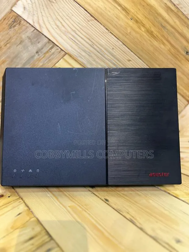 Asustor Flashtor 6 Bay NVME M.2 Nass · Photo 1